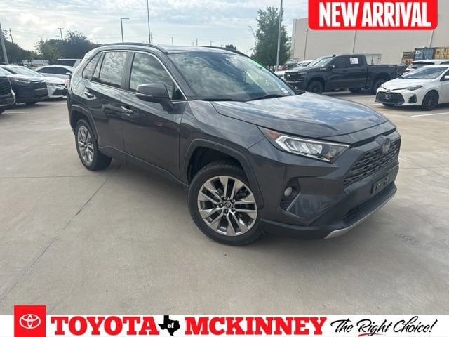 2019 Toyota RAV4 Limited FWD's photo