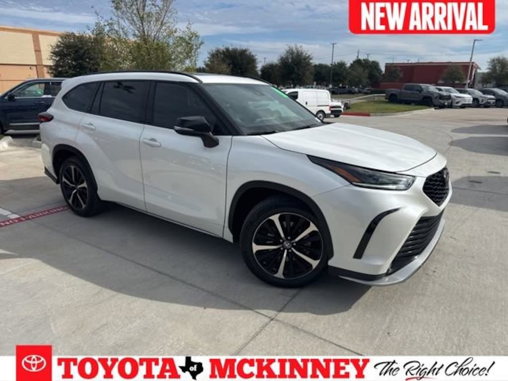 Used 2021 Toyota Highlander XSE SUV