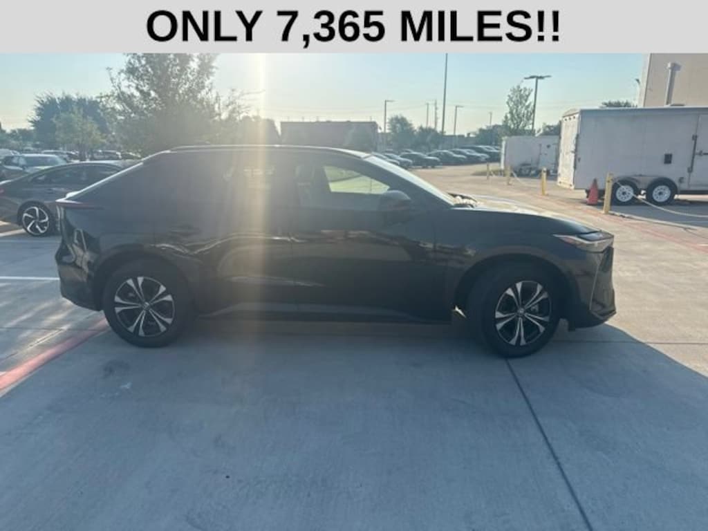 Used 2024 Toyota bZ4X XLE SUV