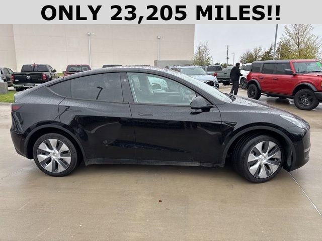 Used 2023 Tesla Model Y Long Range with VIN 7SAYGDEEXPA172333 for sale in Northfield, Minnesota