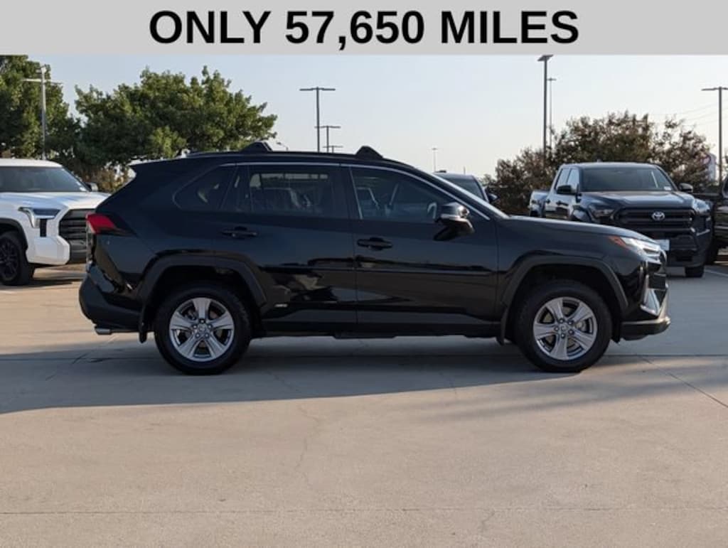Used 2023 Toyota RAV4 Hybrid XLE SUV