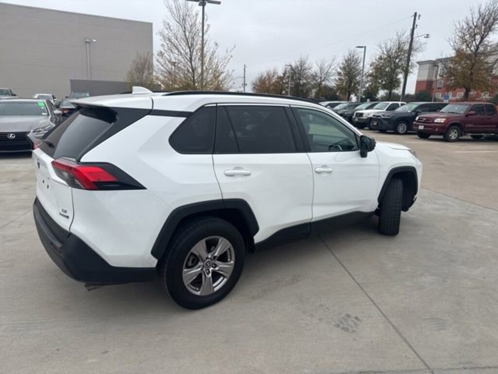 Used 2022 Toyota RAV4 Hybrid LE SUV