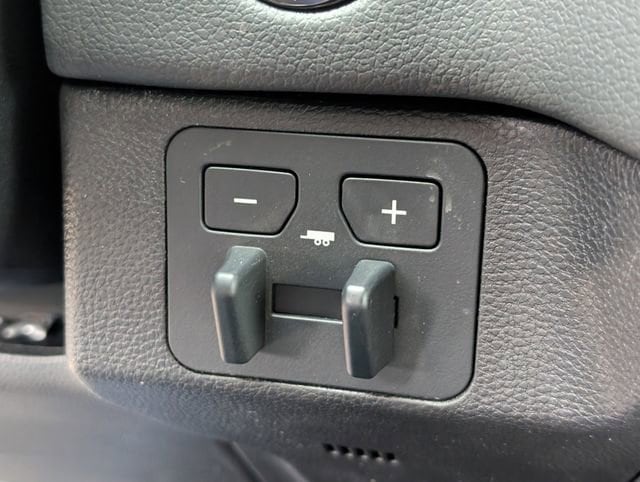 2026 Toyota Tundra Limited - Photo 14