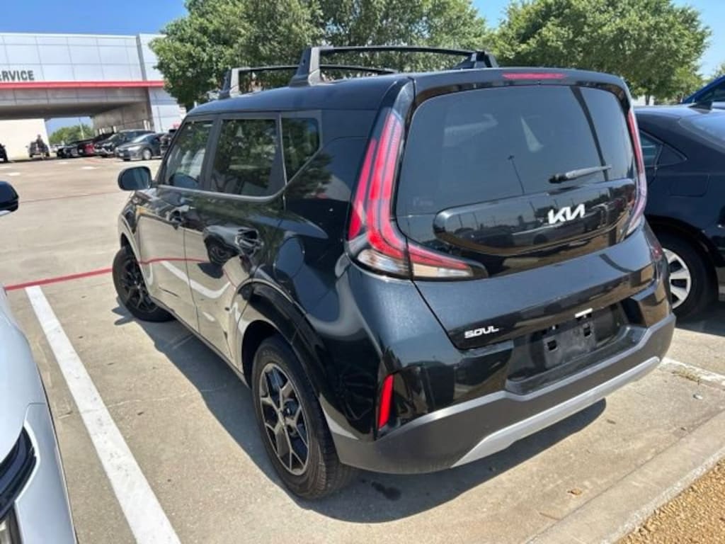 Used 2024 Kia Soul LX Hatchback