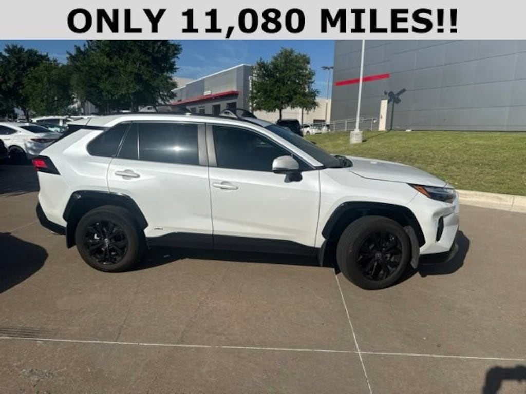 Used 2024 Toyota RAV4 Hybrid SE SUV