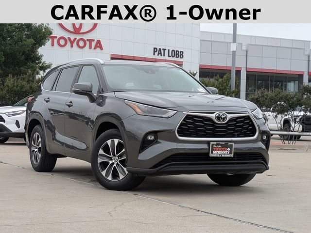 Used 2023 Toyota Highlander XLE with VIN 5TDKDRAH7PS512092 for sale in Mckinney, TX
