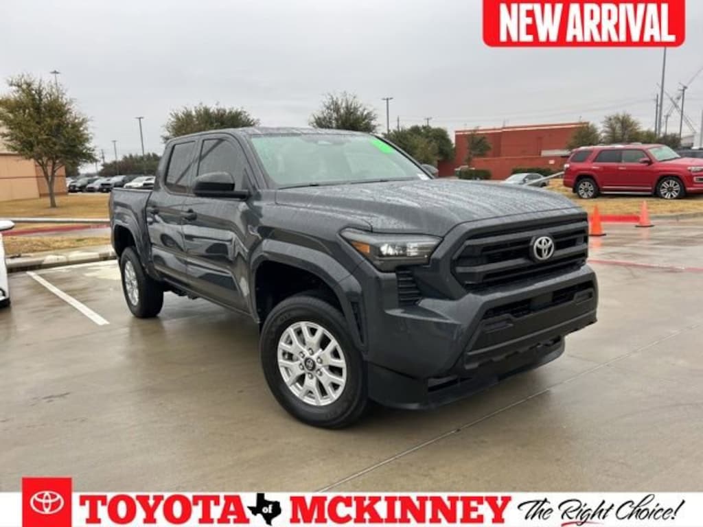 Used 2024 Toyota Tacoma SR Truck Double Cab