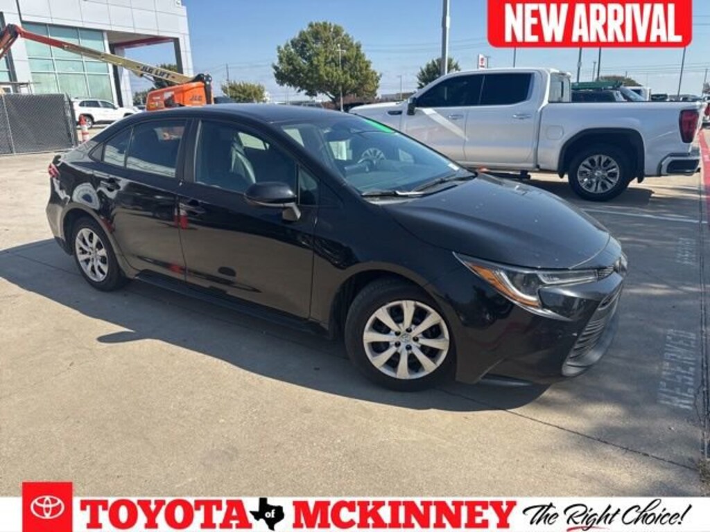 Used 2024 Toyota Corolla LE Sedan