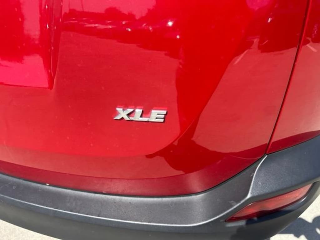 Used 2015 Toyota RAV4 XLE SUV