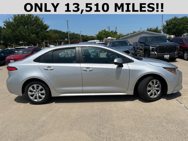 Used 2024 Toyota Corolla LE with VIN 5YFB4MDE2RP104163 for sale in Northfield, Minnesota
