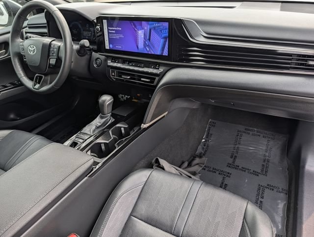 2025 Toyota Camry XSE - Photo 32