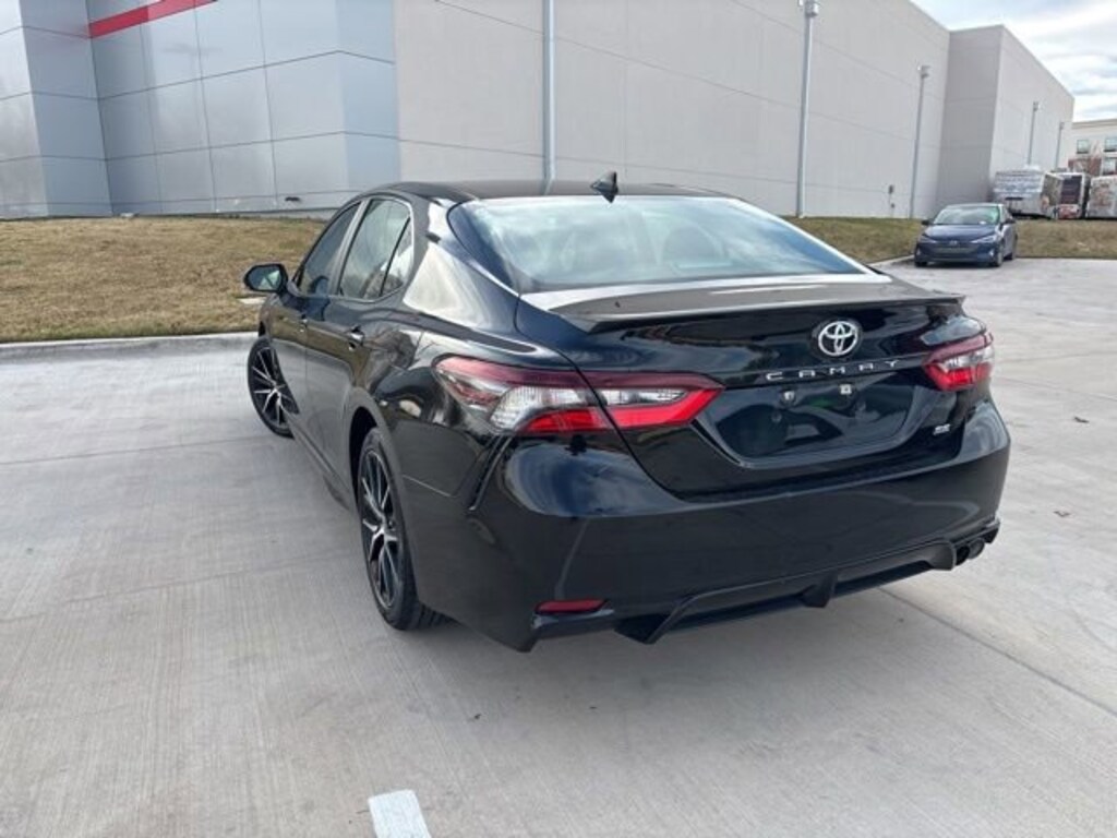 Used 2024 Toyota Camry SE Sedan
