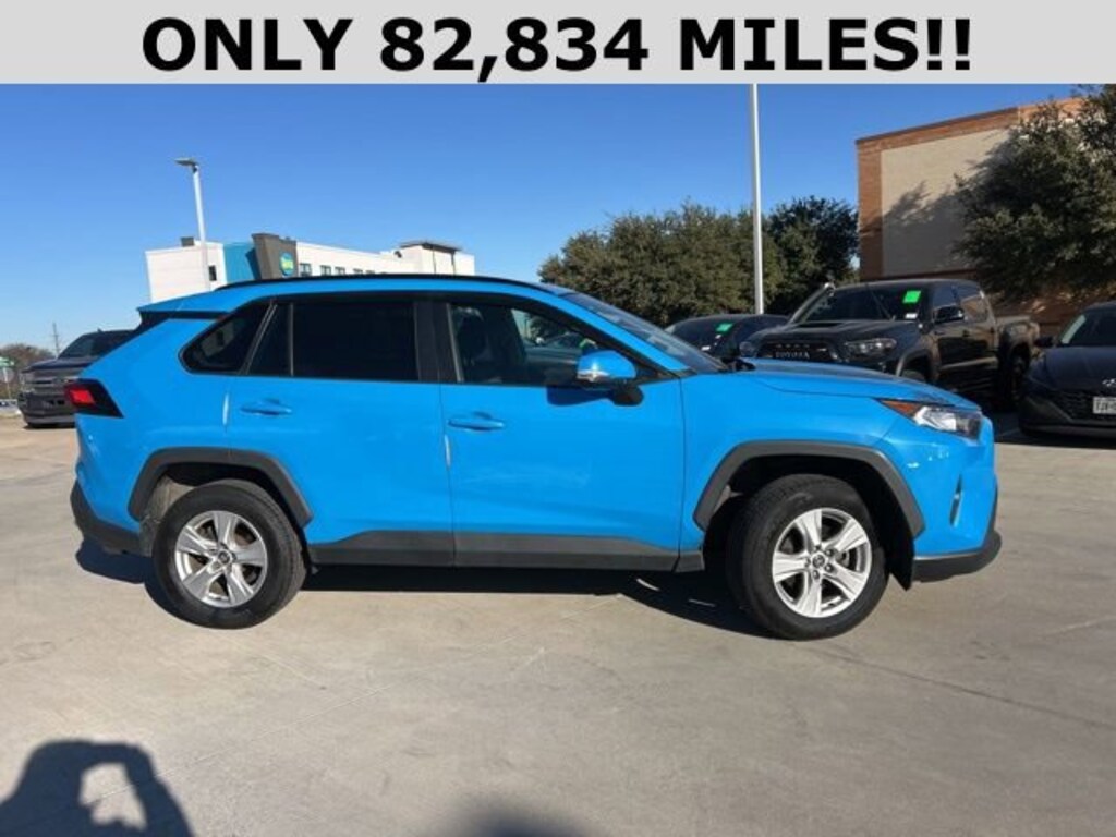 Used 2021 Toyota RAV4 XLE SUV