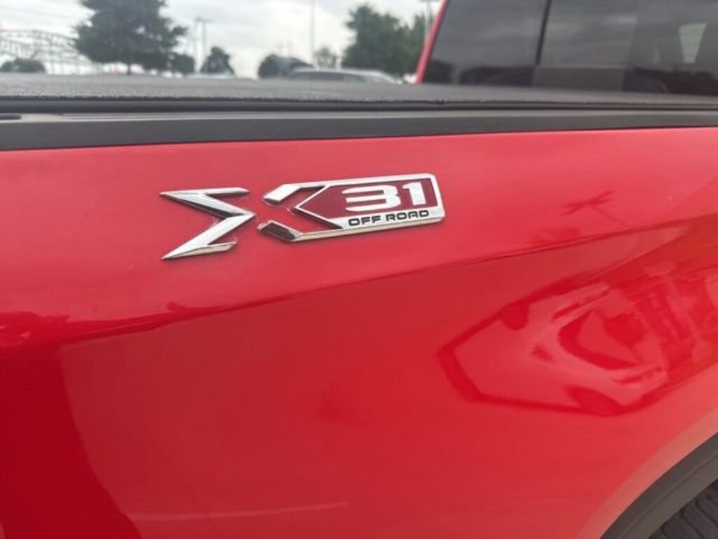 Used 2019 GMC Sierra 1500 SLT Truck Crew Cab