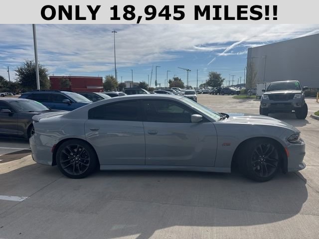 2020 Dodge Charger R/T Scat Pack photo 2