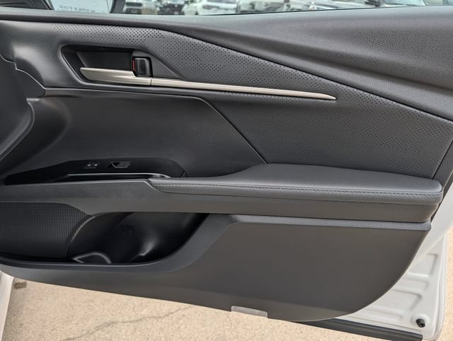 2025 Toyota Camry XSE - Photo 33