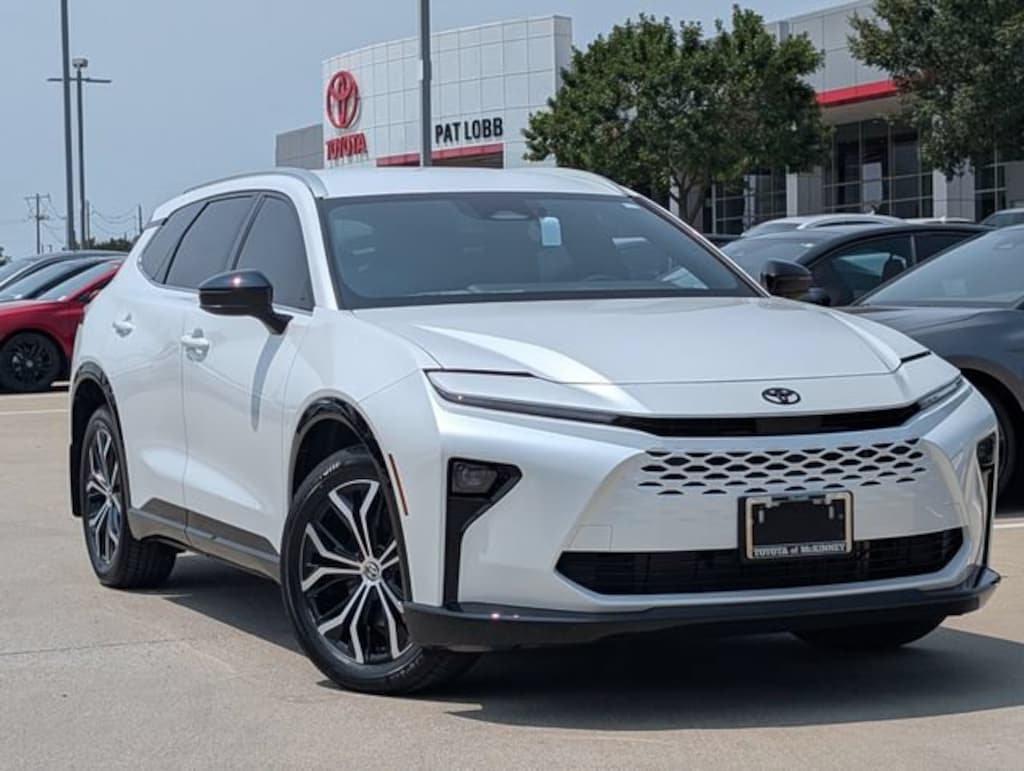 New 2026 Toyota Crown Signia XLE SUV