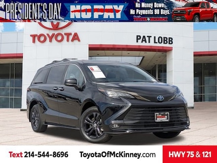 2024 Toyota Sienna Woodland Edition Van Passenger Van