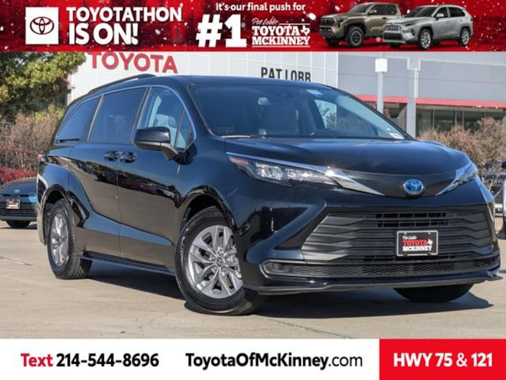 Used 2024 Toyota Sienna LE Van Passenger Van