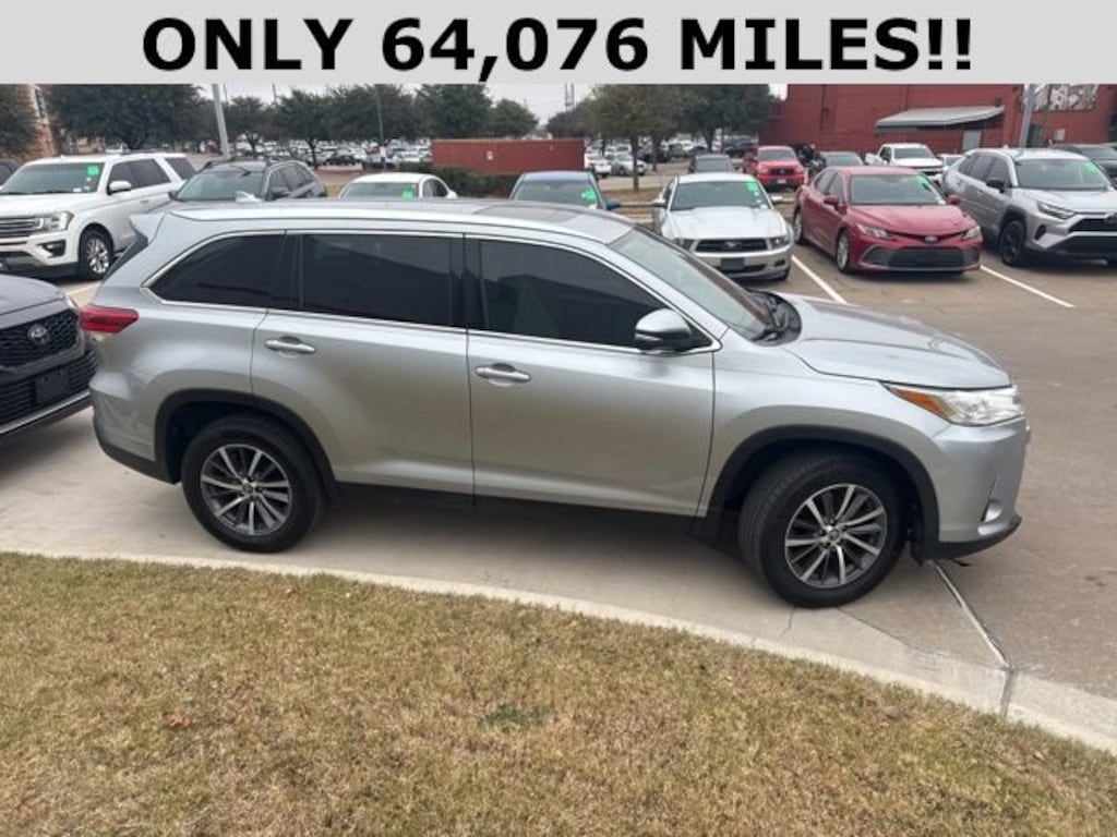 Used 2019 Toyota Highlander XLE SUV