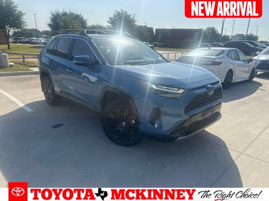 Used 2023 Toyota RAV4 Hybrid SE SUV