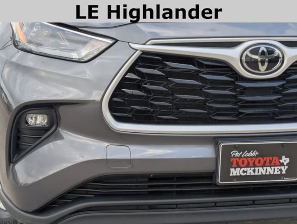 Used 2024 Toyota Highlander LE SUV
