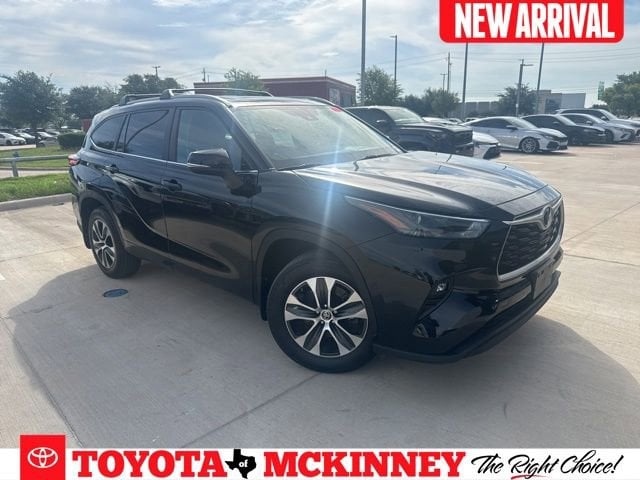 2023 Toyota Highlander XLE AWD's photo