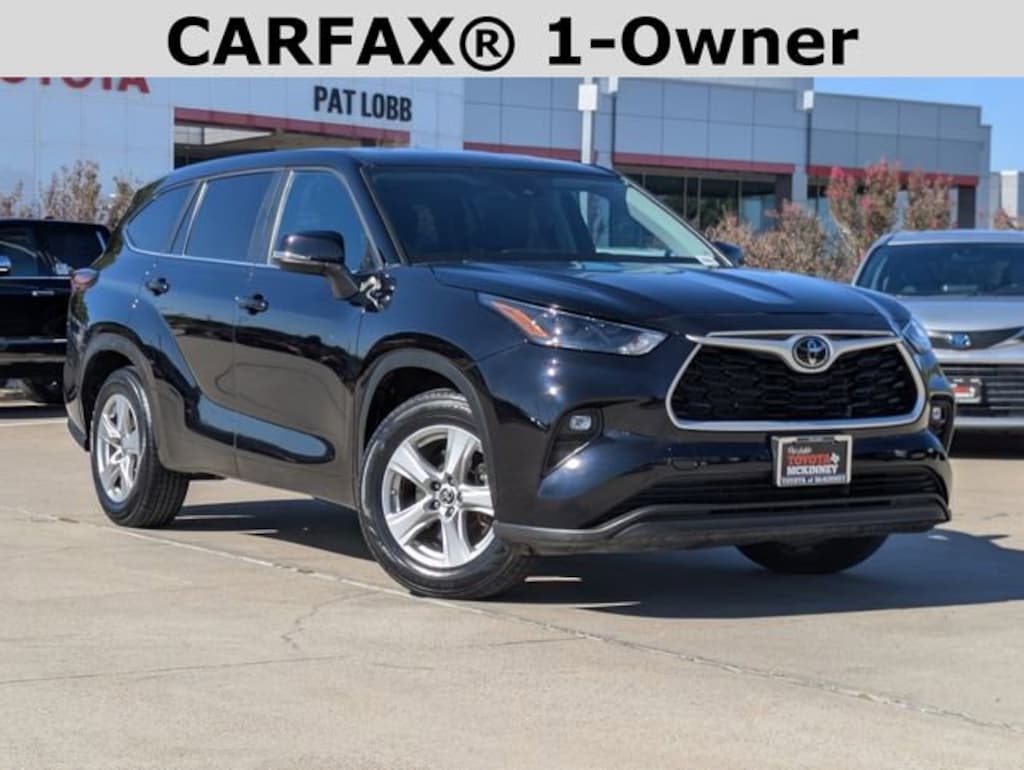 Used 2024 Toyota Highlander LE SUV