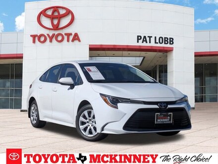 2025 Toyota Corolla LE Sedan