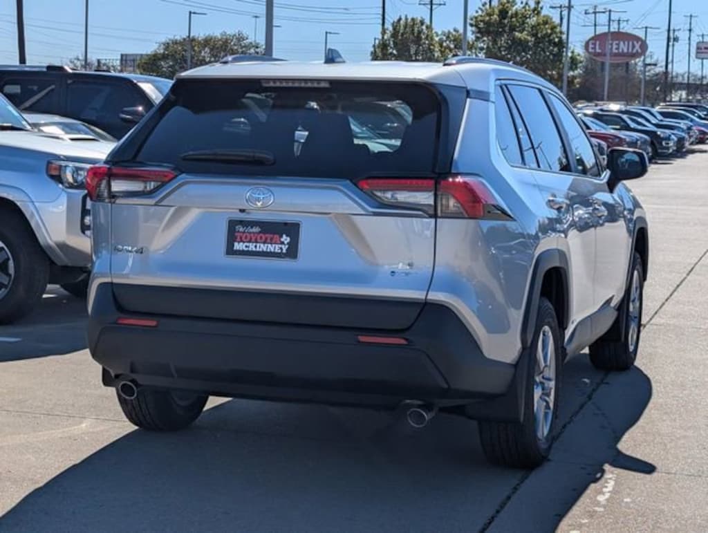 New 2025 Toyota RAV4 Hybrid LE SUV