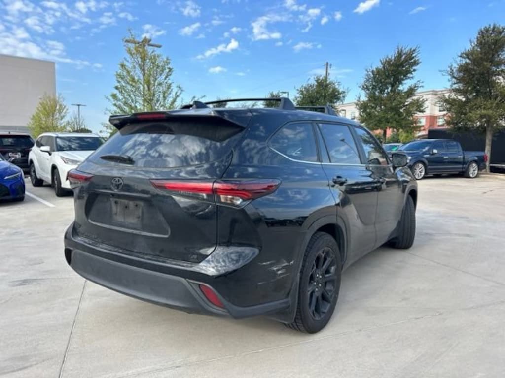 Certified 2024 Toyota Highlander LE SUV