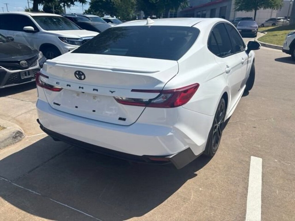 Used 2025 Toyota Camry SE Sedan