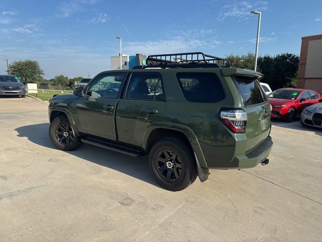 2022 Toyota 4Runner SR5 Trail photo 3