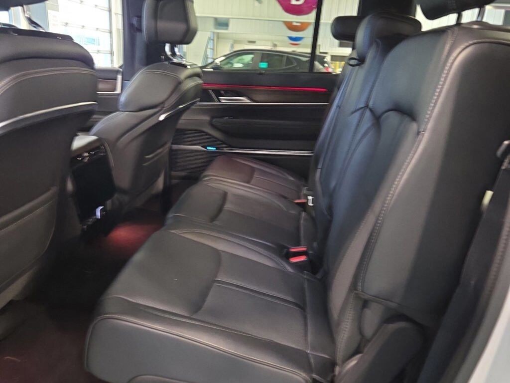 Certified 2025 Jeep Grand Wagoneer Base SUV