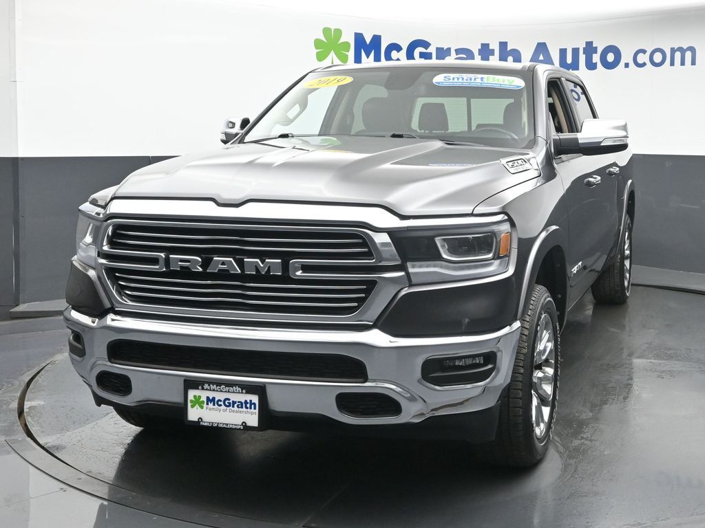 2019 Ram 1500 Laramie photo 3