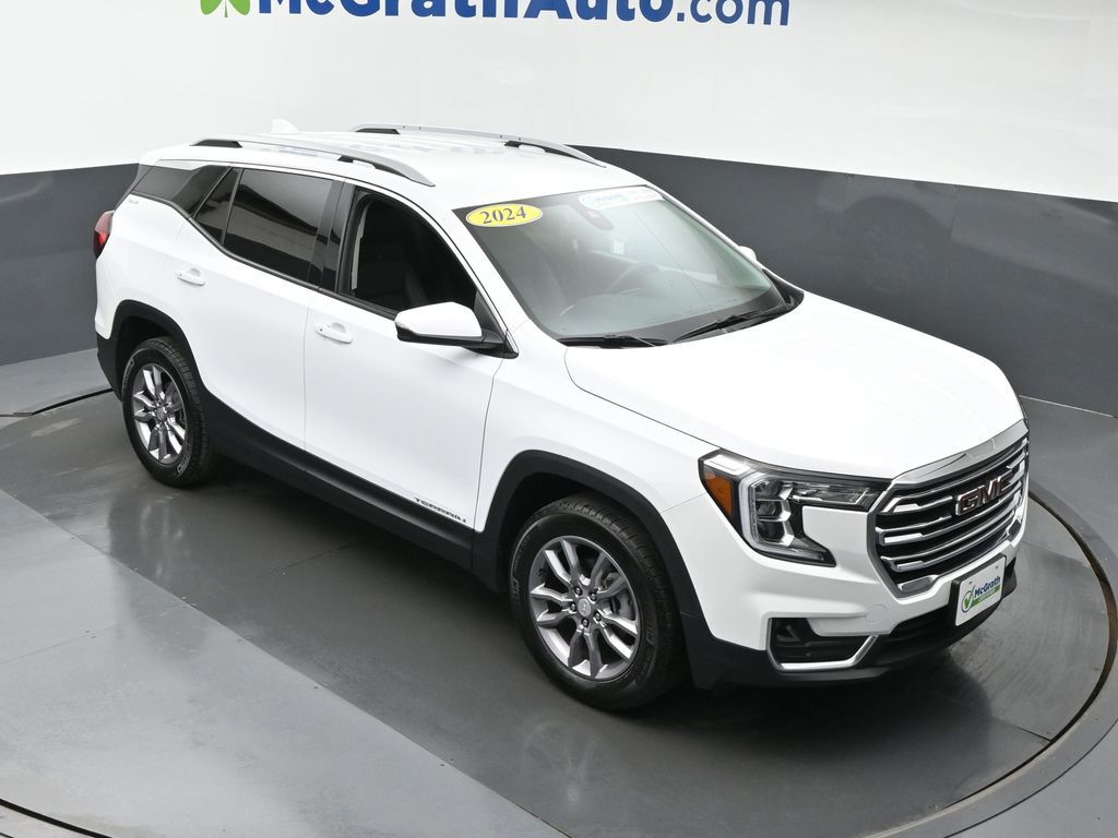 2024 Gmc Terrain SLT photo 2