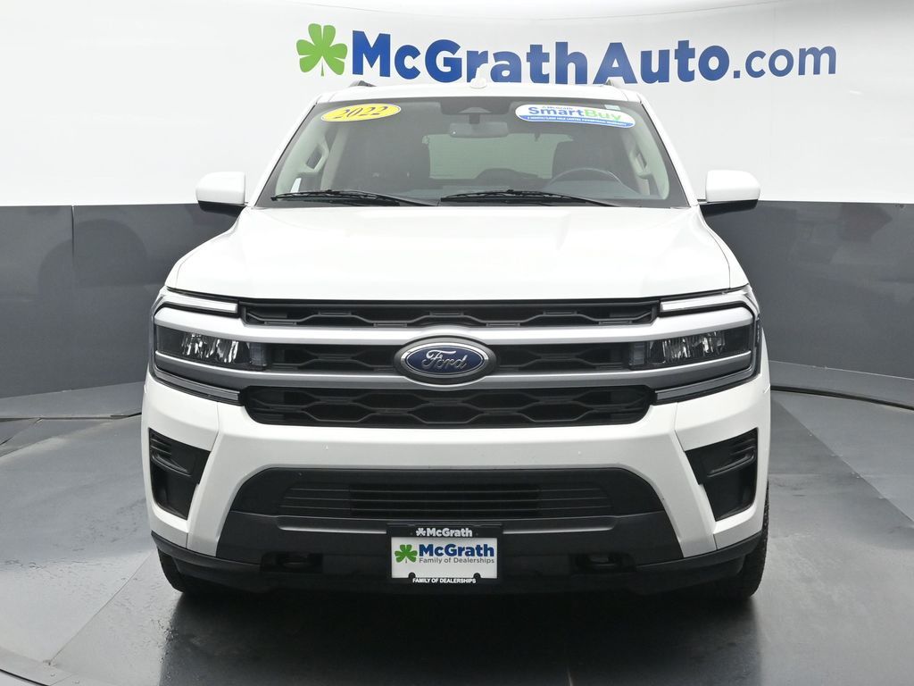 2022 Ford Expedition XLT photo 2