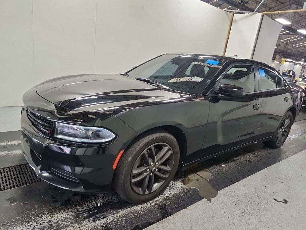2019 Dodge Charger SXT photo 2