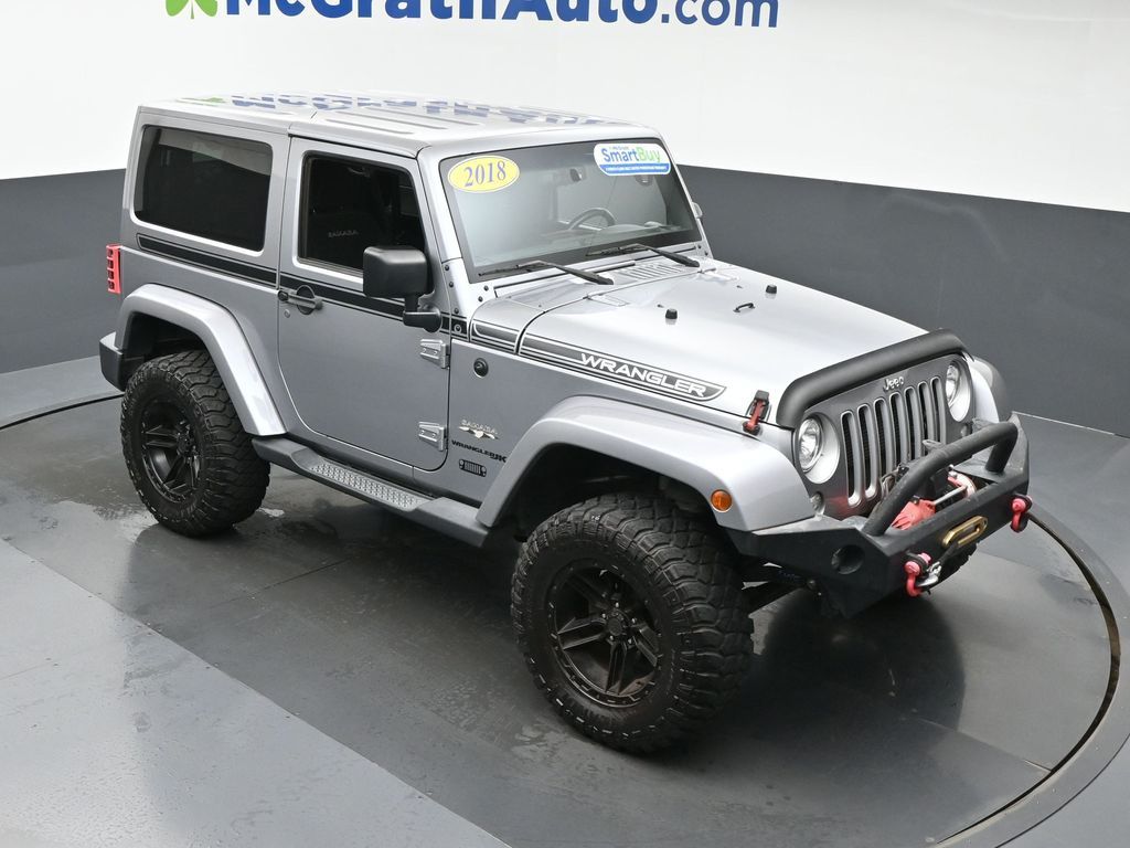 2018 Jeep Wrangler Sahara photo 2