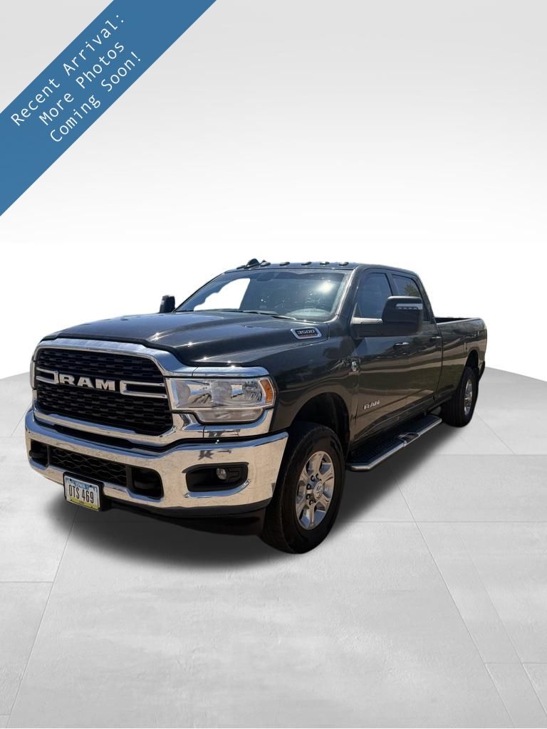 2023 RAM 3500 Big Horn 4X4 Crew Cab LWB's photo