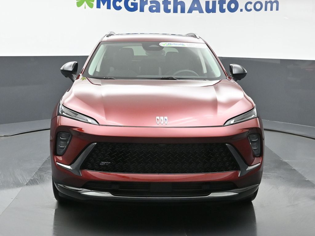 2024 Buick Envision Sport Touring photo 3