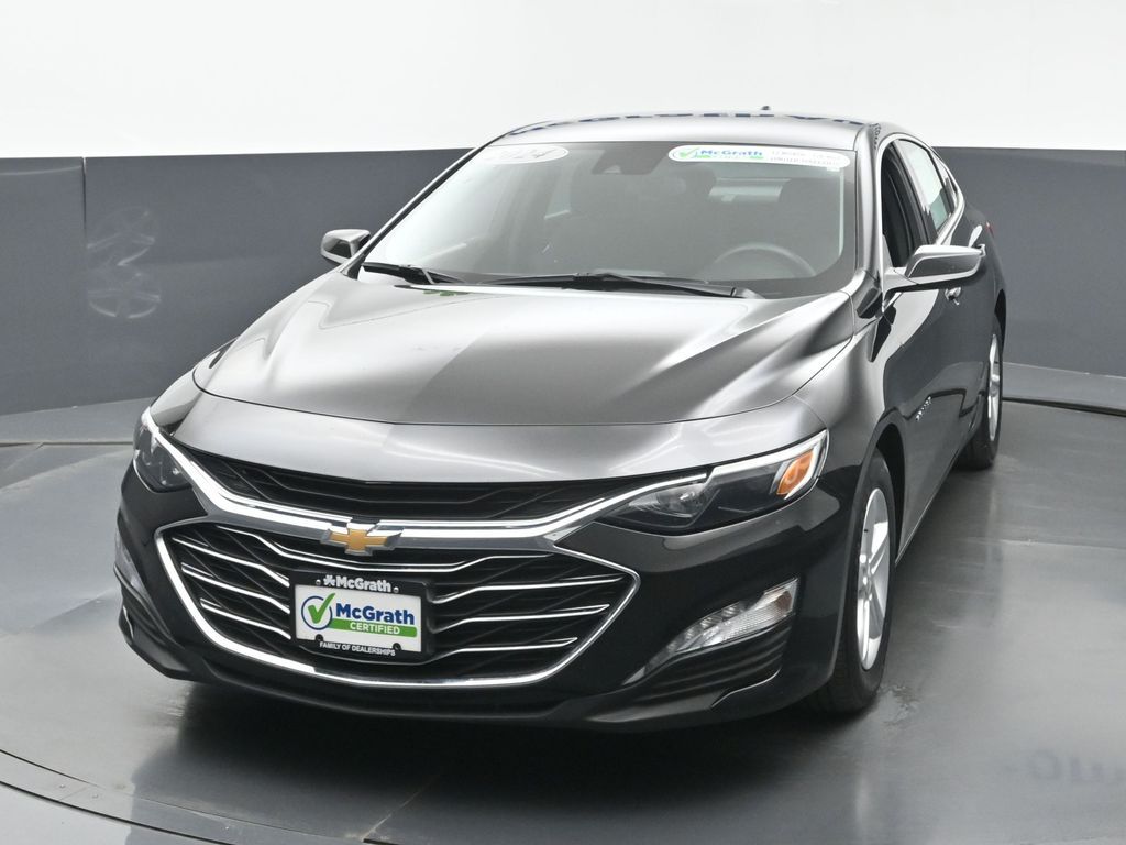 2024 Chevrolet Malibu 1LT photo 4