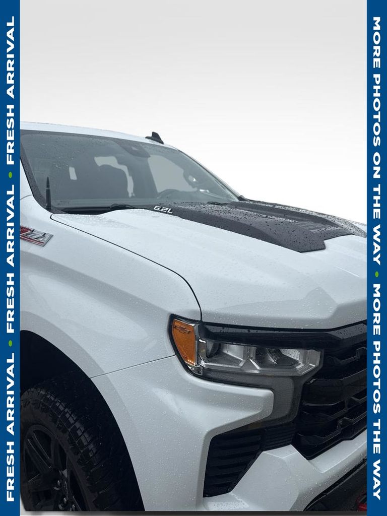 2023 Chevrolet Silverado 1500 LT Trail Boss 4X4 Crew Cab Short Box's photo
