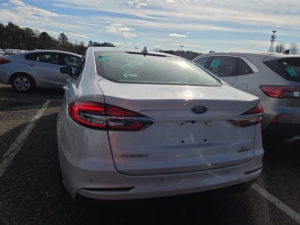 Certified 2019 Ford Fusion Hybrid SE Sedan
