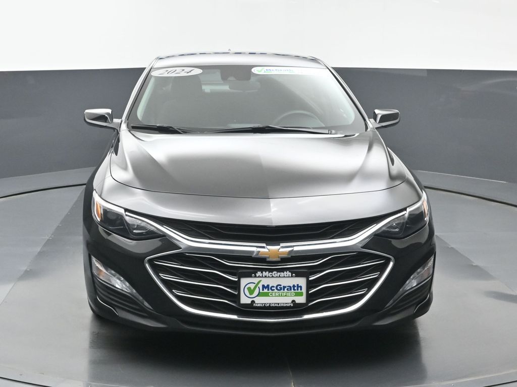 2024 Chevrolet Malibu 1LT photo 3