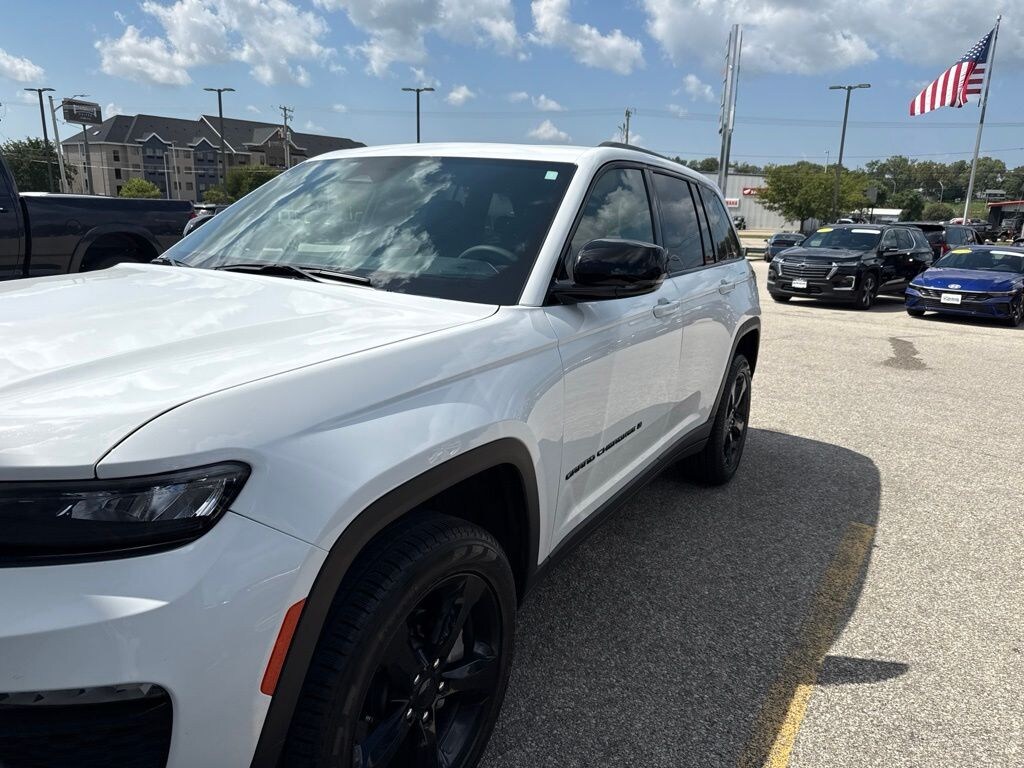 Certified 2025 Jeep Grand Cherokee Limited SUV