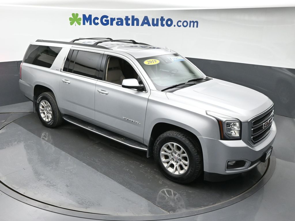 2019 Gmc Yukon XL SLT photo 2