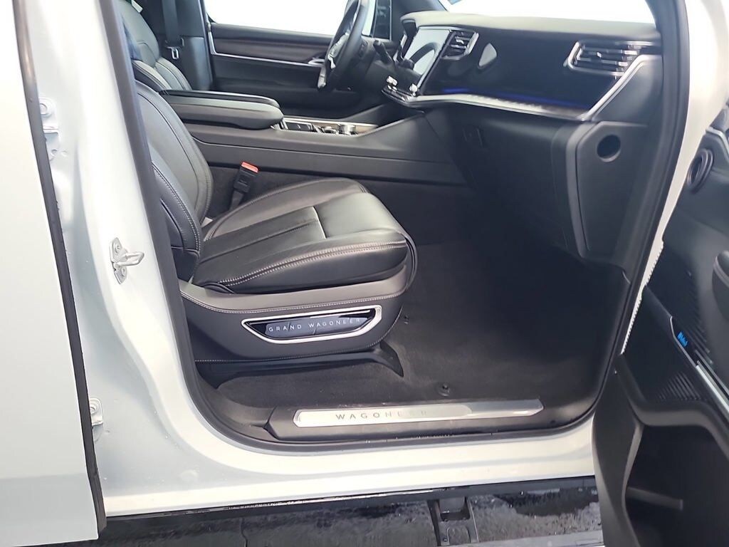 Certified 2025 Jeep Grand Wagoneer Base SUV