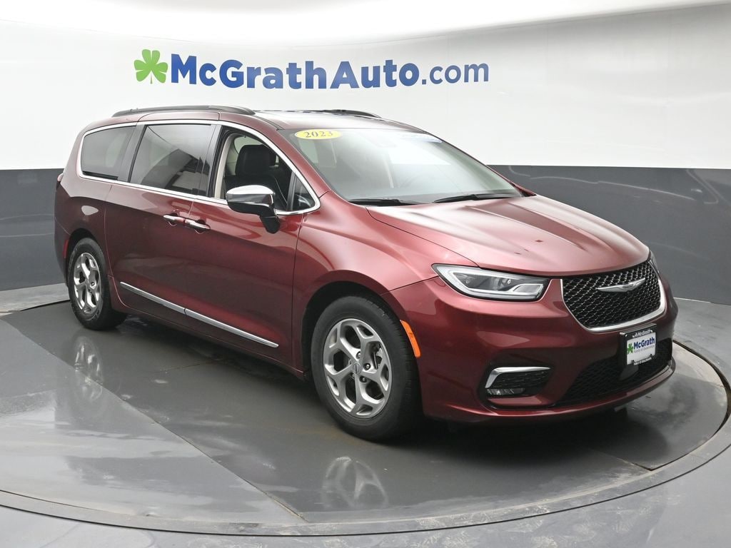 Certified 2023 Chrysler Pacifica Limited Minivan/Van