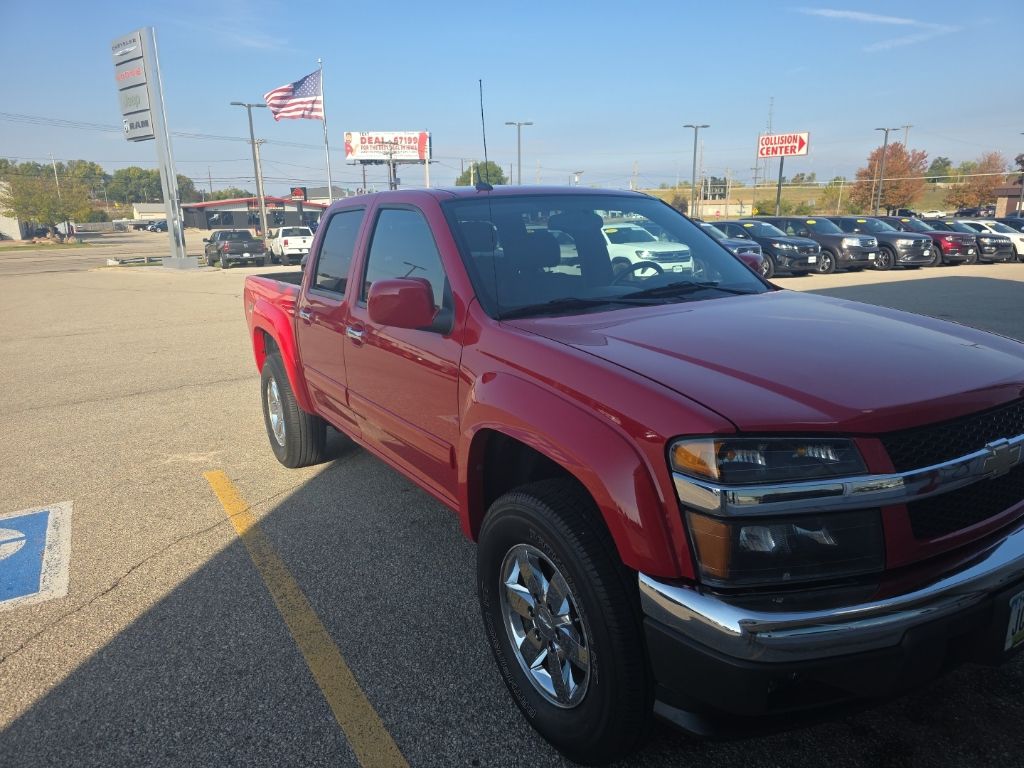 2010 Chevrolet Colorado photo 2